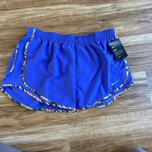 Nike Women’s Purple Running Shorts Size XL NWT